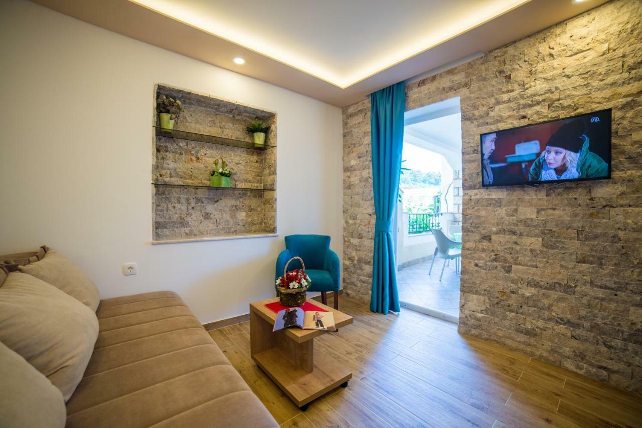 Guest House S-Lux Петровац Экстерьер фото